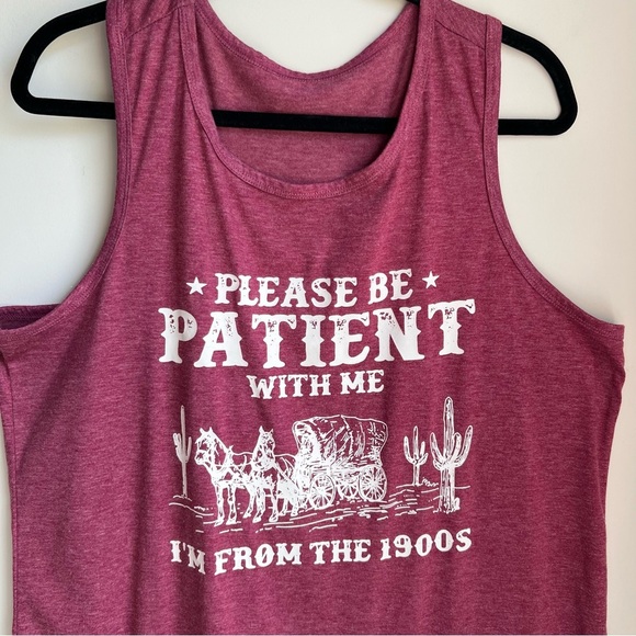 Women's Sleeveless Graphic Tank - Size 1XL - Picture 4 of 7